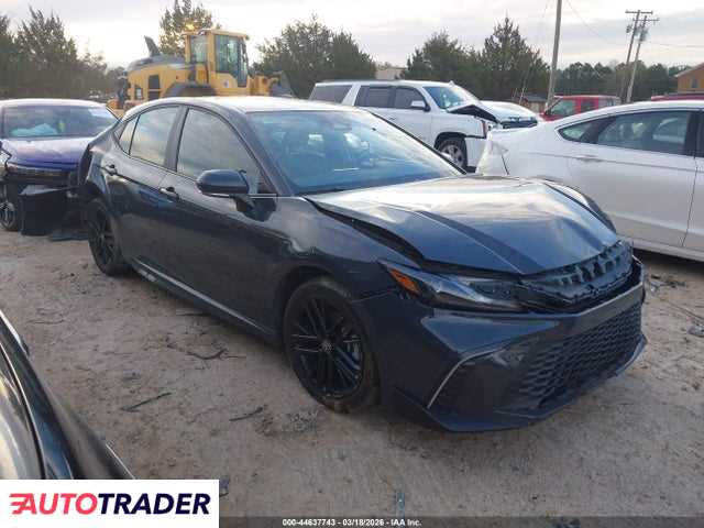 Toyota Camry 2025 2