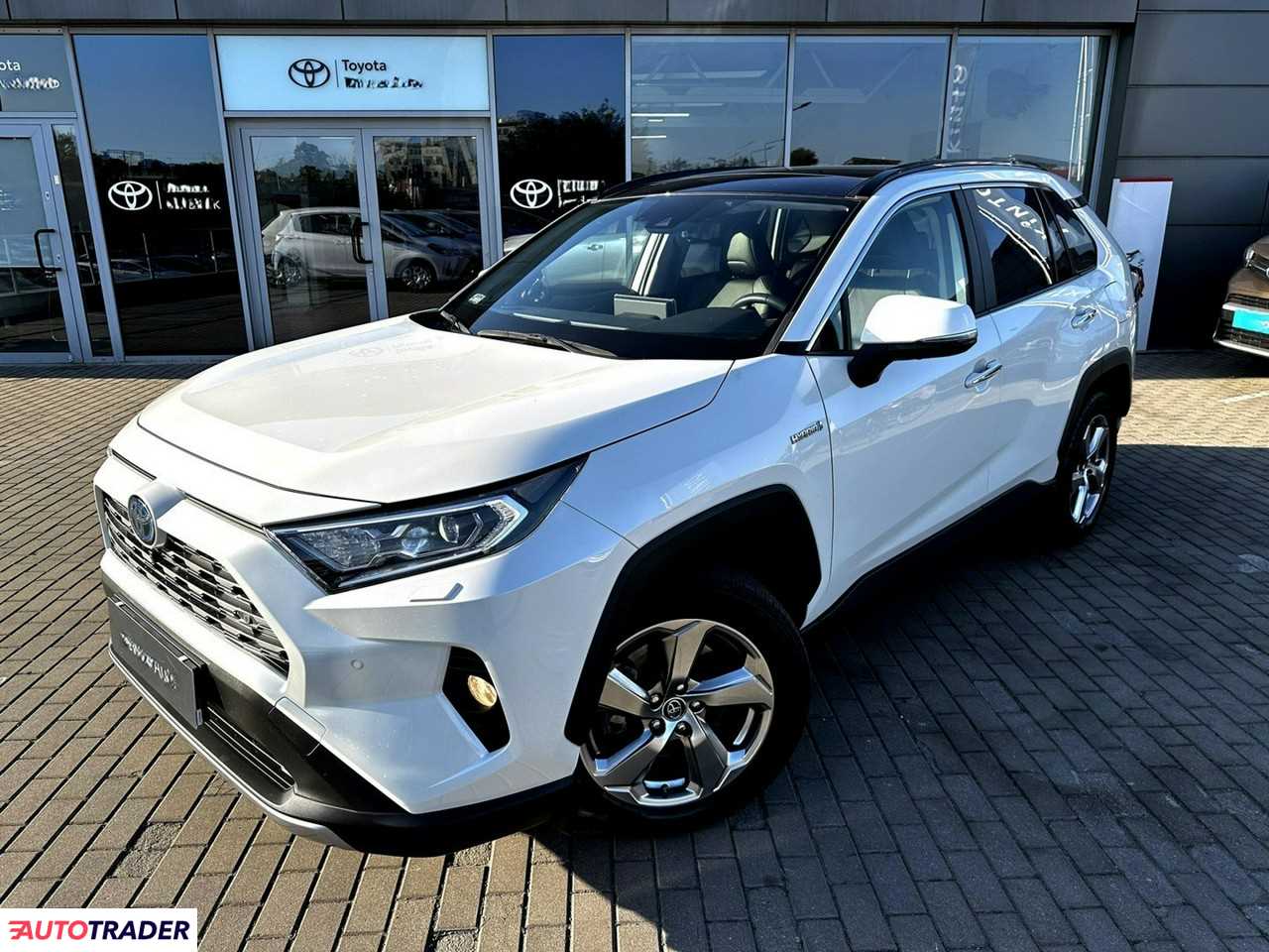 Toyota Pozostałe 2019 2.5 222 KM