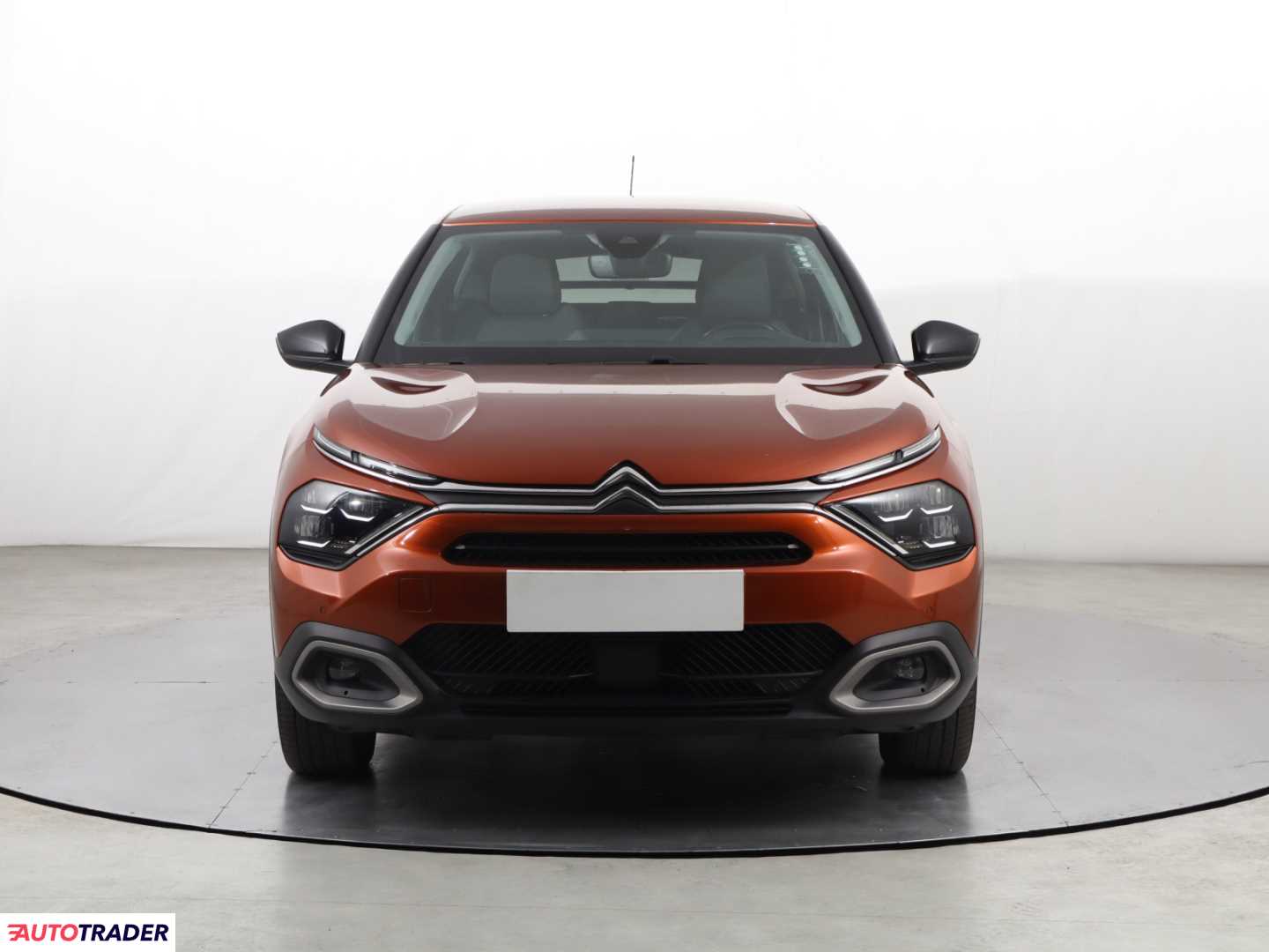 Citroen C4 2021 1.2 152 KM