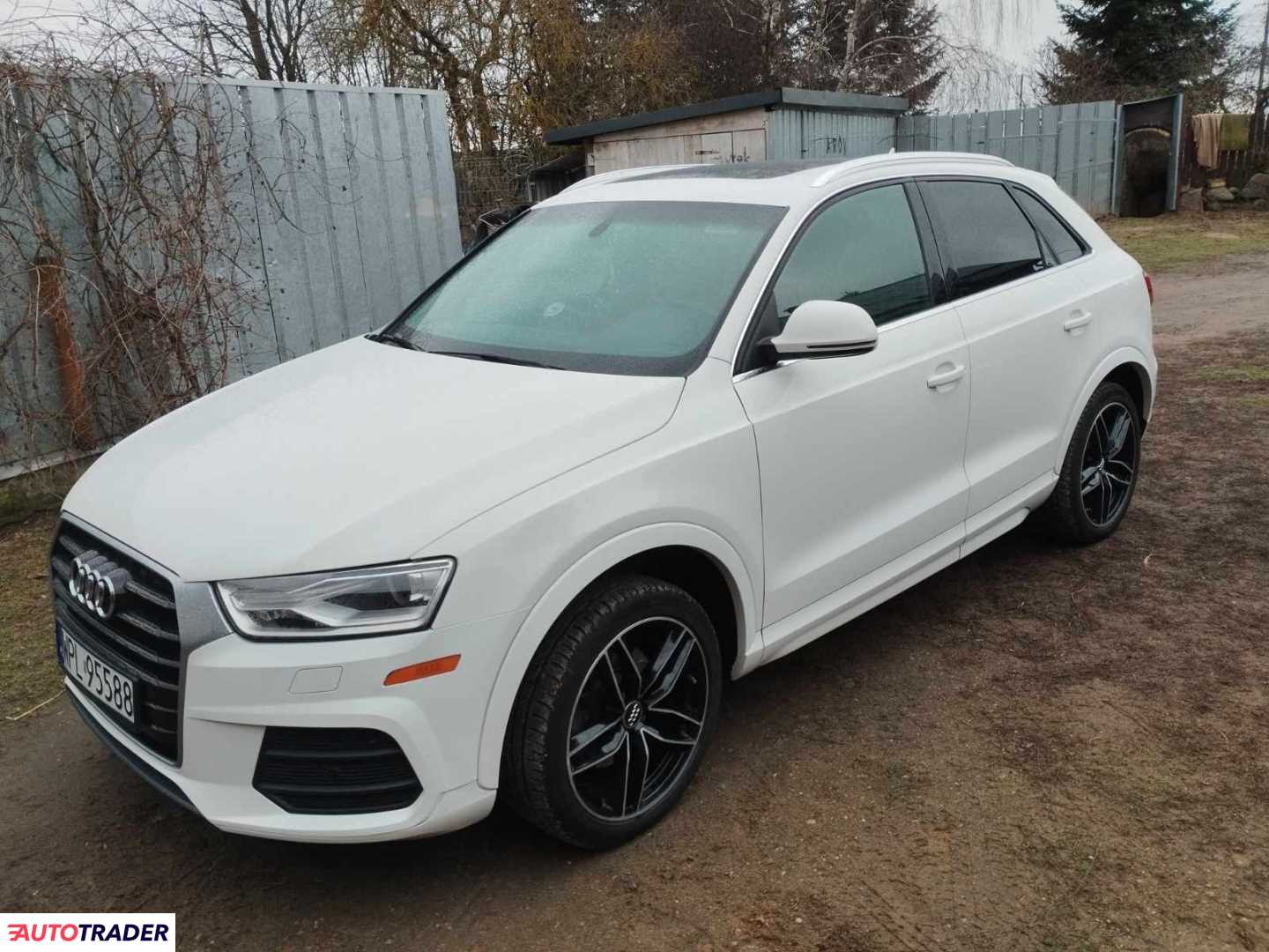 Audi Q3 2.0 benzyna 180 KM 2017r. (drobin)