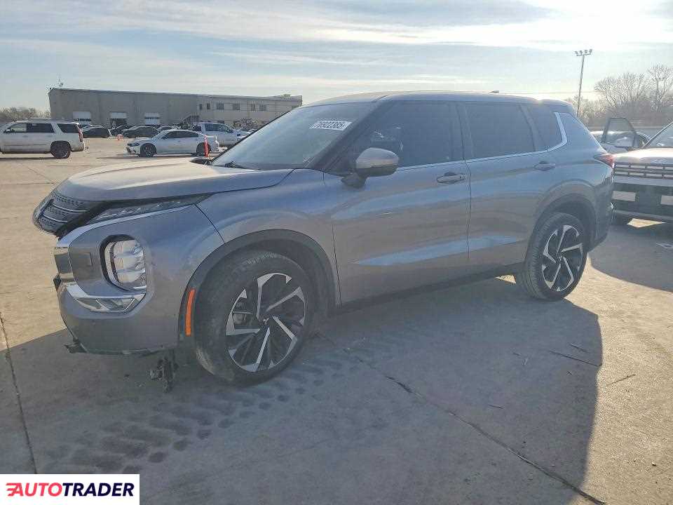 Mitsubishi Outlander 2022 2