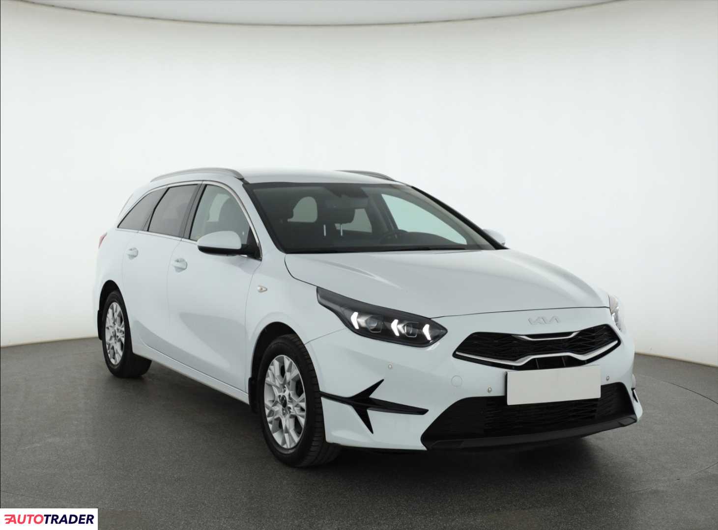 Kia Ceed 2023 1.0 99 KM