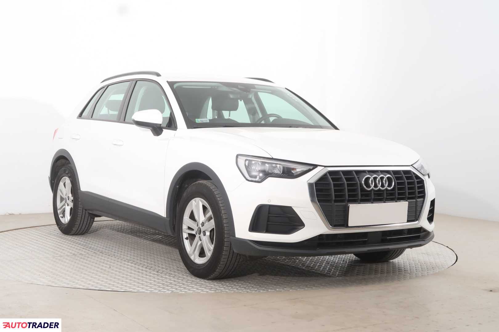 Audi Q3 2022 1.5 147 KM