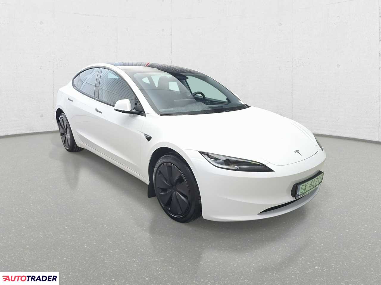 Tesla Model 3 2024 283 KM