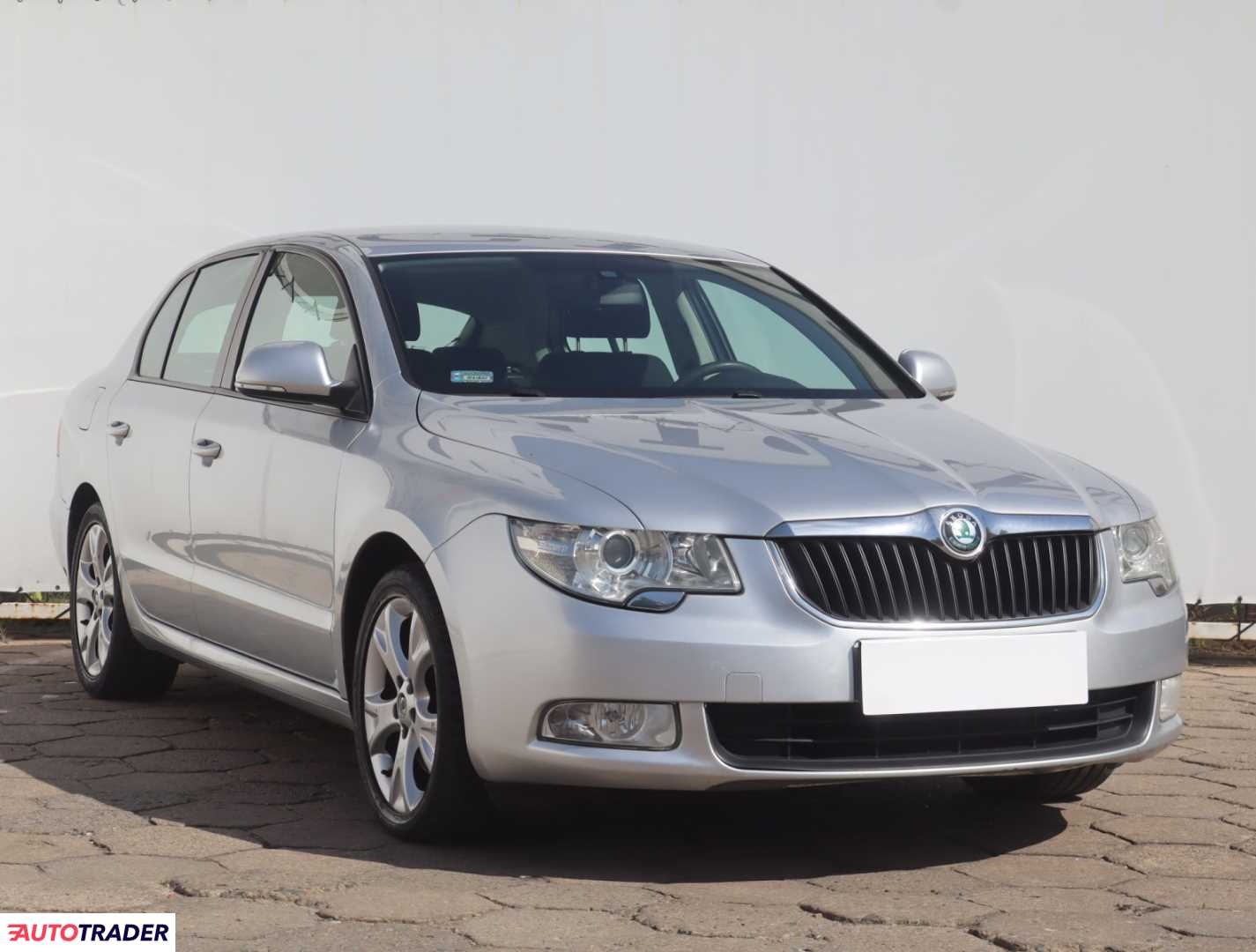 Skoda Superb 2013 2.0 138 KM