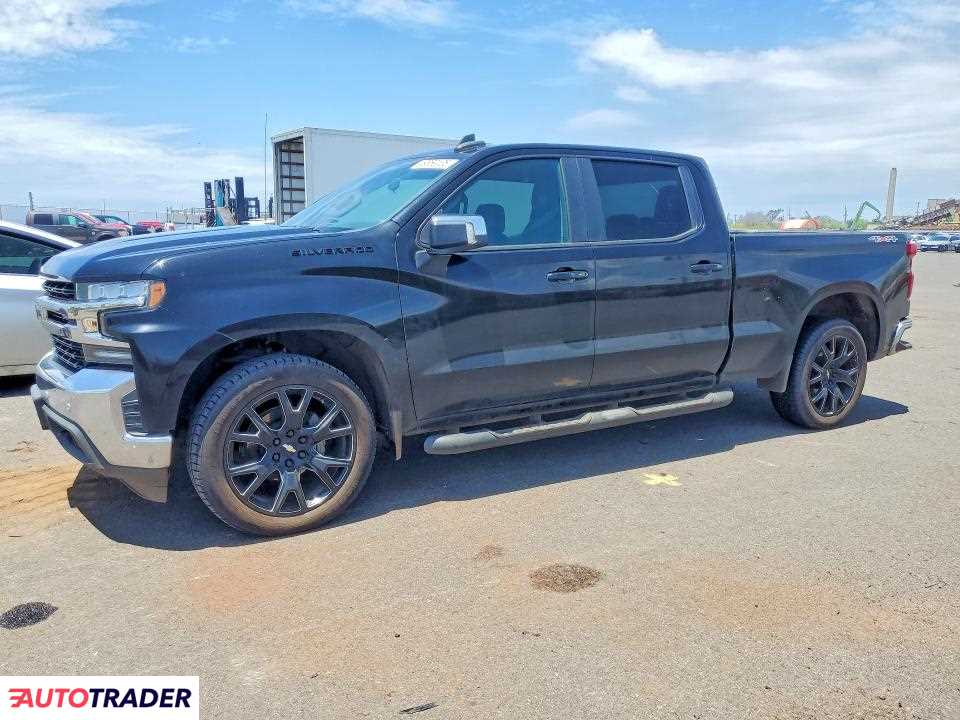 Chevrolet Silverado 2020 5