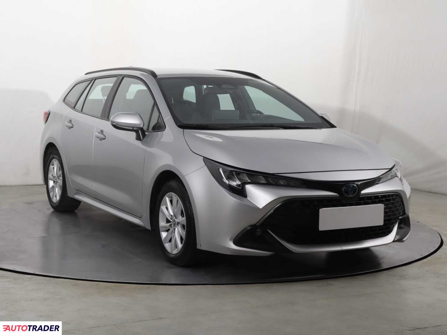 Toyota Corolla 2023 1.8 120 KM