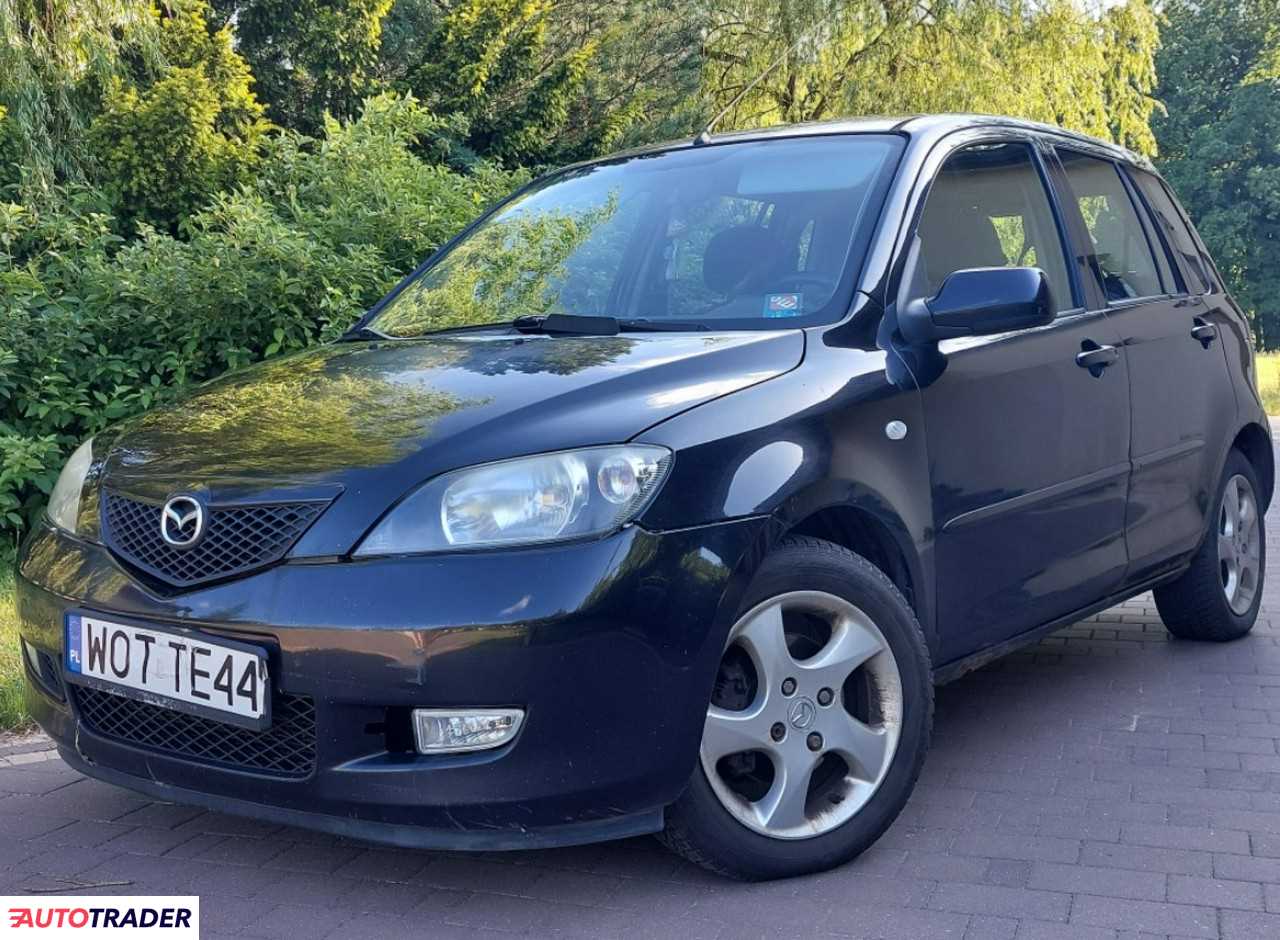 Mazda 2 2004 1.4 80 KM