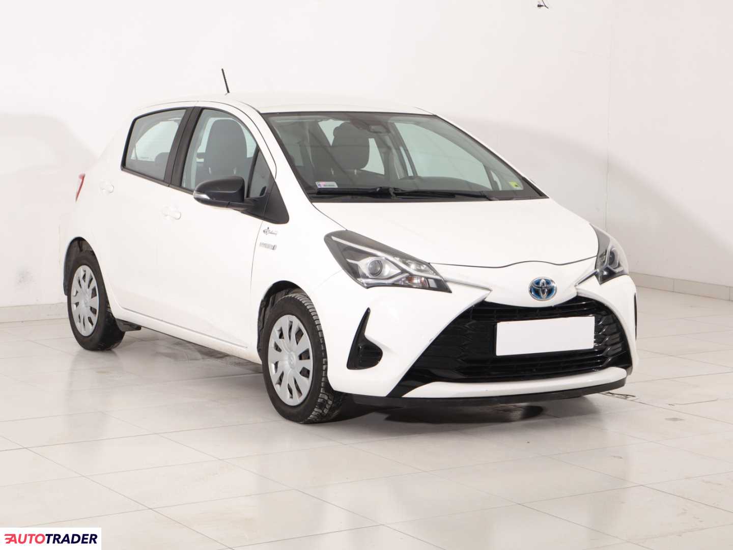 Toyota Yaris 2020 1.5 99 KM