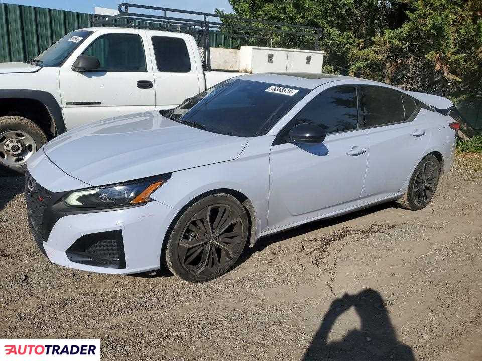 Nissan Altima 2023 2