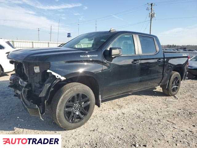 Chevrolet Silverado 5.0 benzyna 2022r. (LAWRENCEBURG)