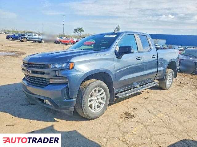 Chevrolet Silverado 2020 5