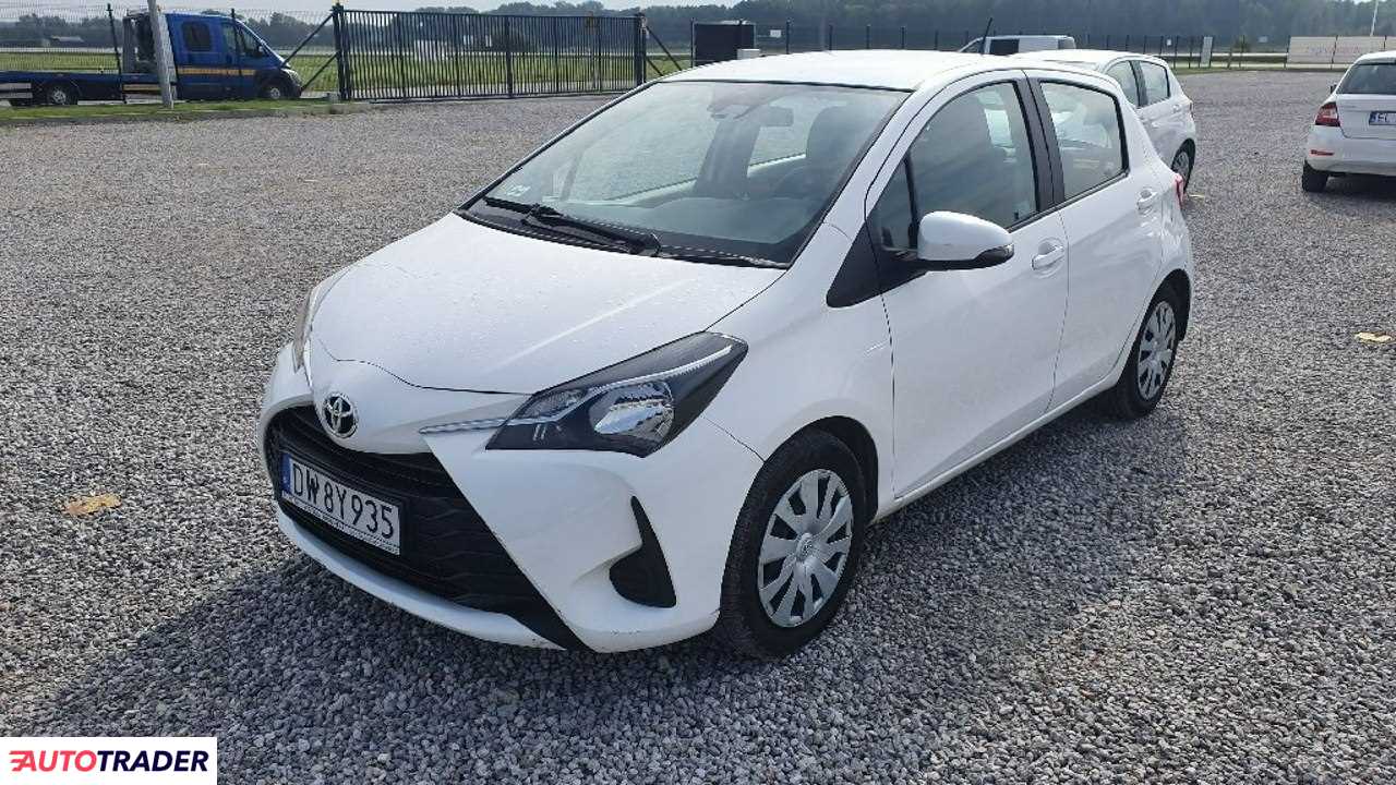 Toyota Yaris 2018 1.0 72 KM Toyota Yaris 2018 1.0 72 KM