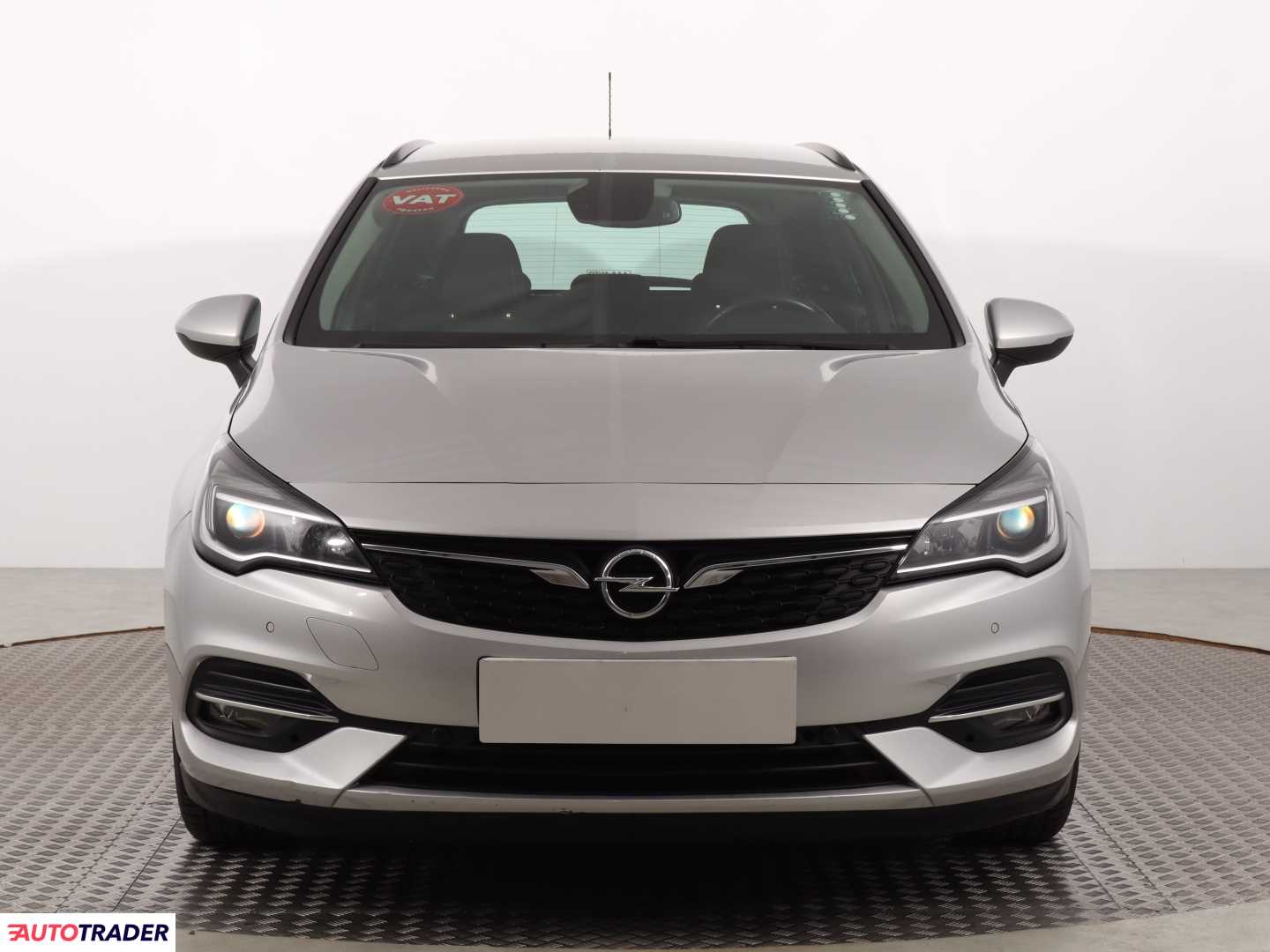 Opel Astra 2020 1.2 143 KM