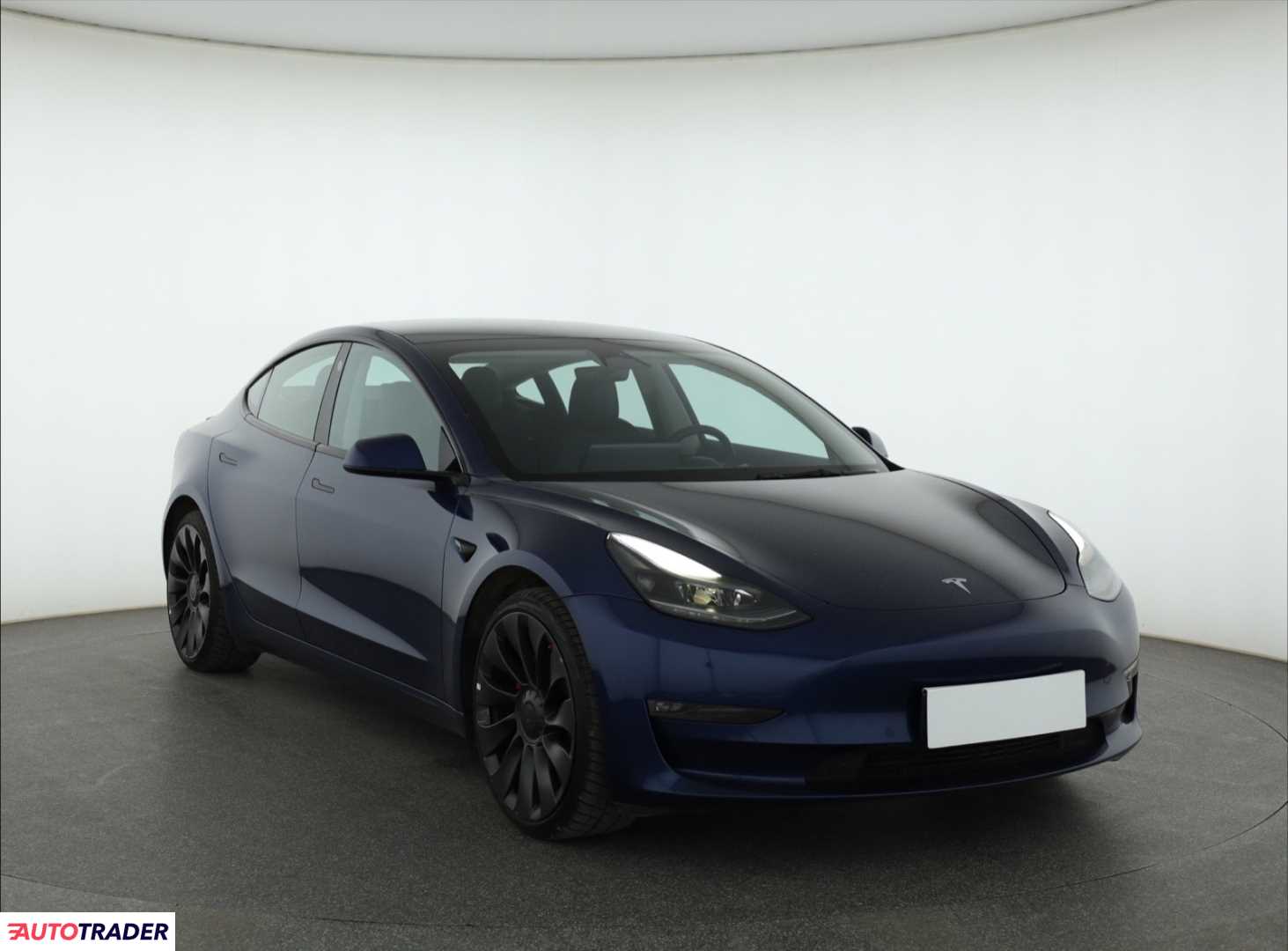 Tesla Model 3 2022 505 KM