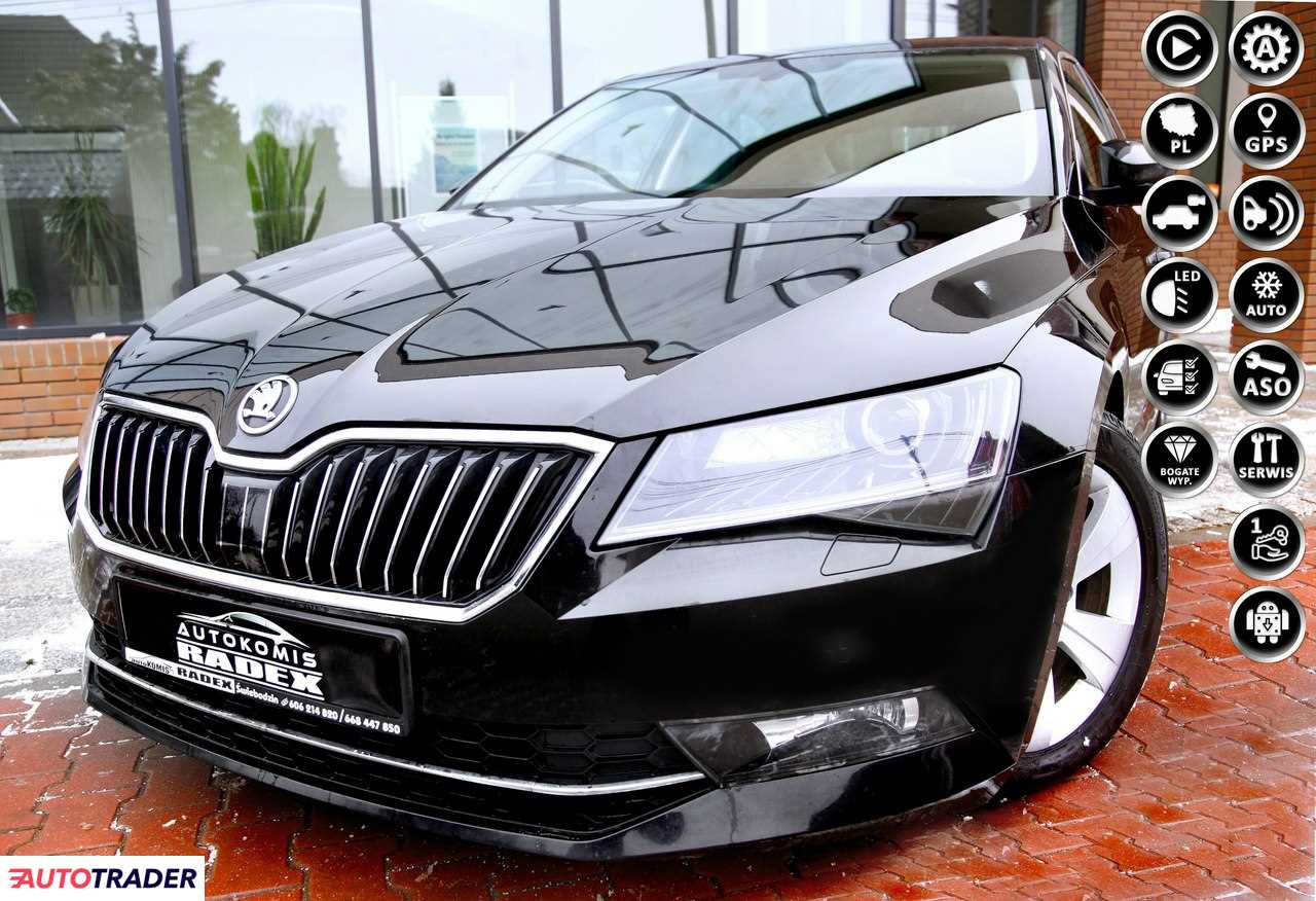 Skoda Superb 2018 2.0 150 KM