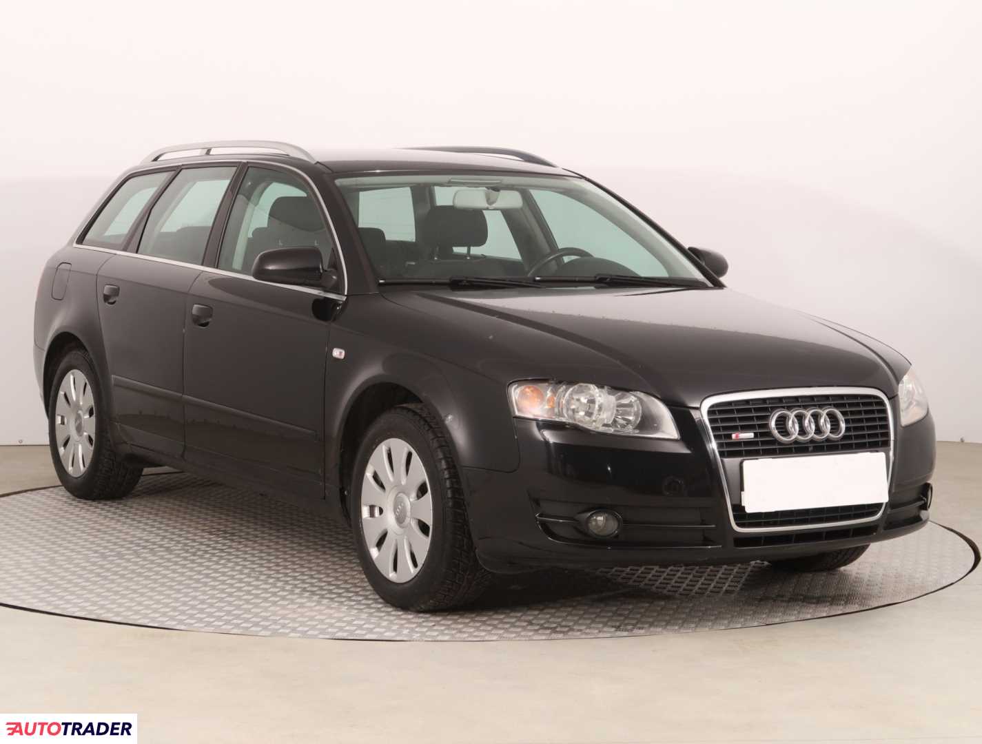 Audi A4 2005 2.0 128 KM