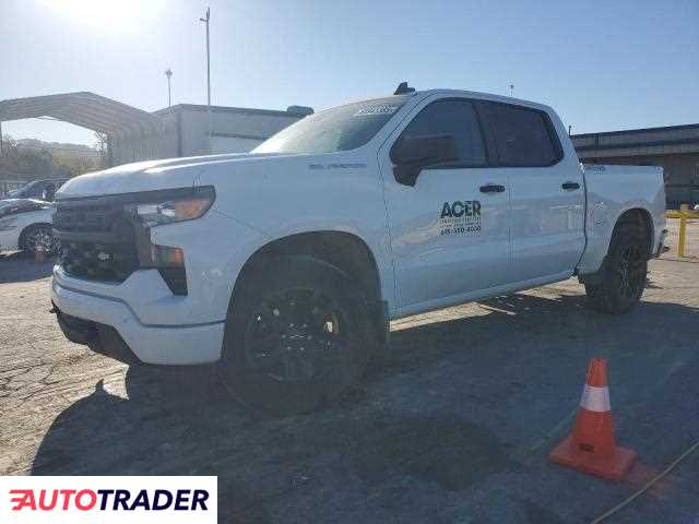 Chevrolet Silverado 2024 2