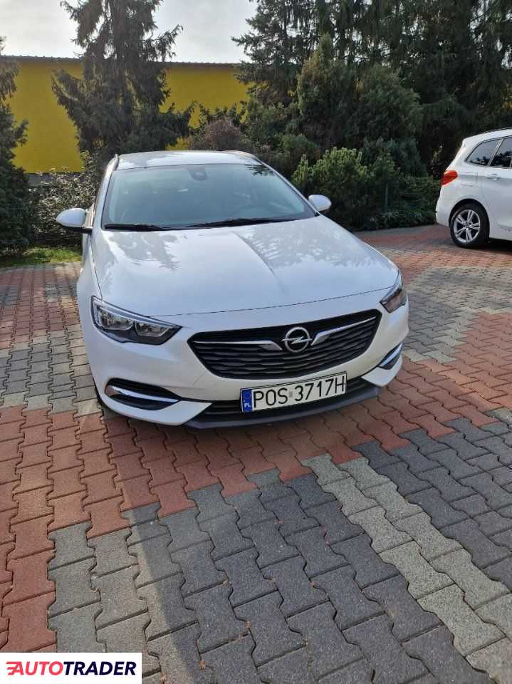 Opel Insignia 2018 1.6 136 KM Opel Insignia 2018 1.6 136 KM