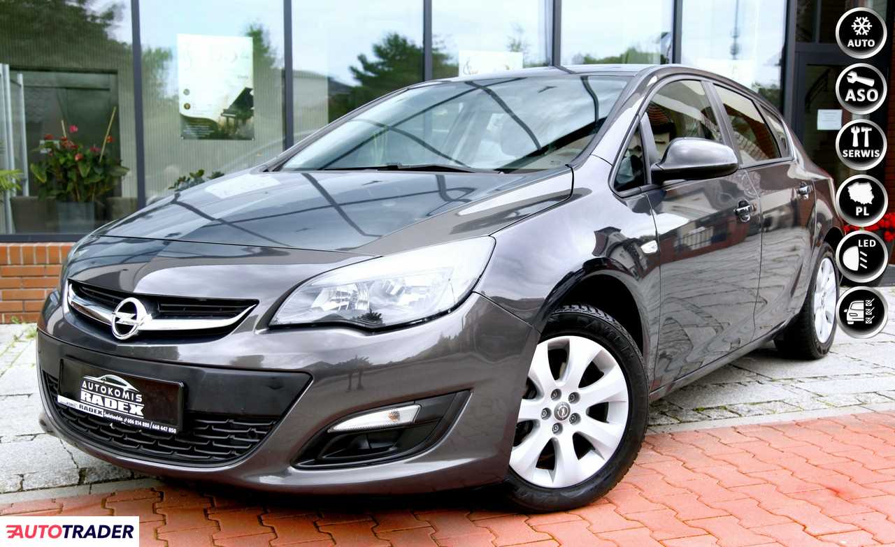 Opel Astra 2015 1.4 120 KM