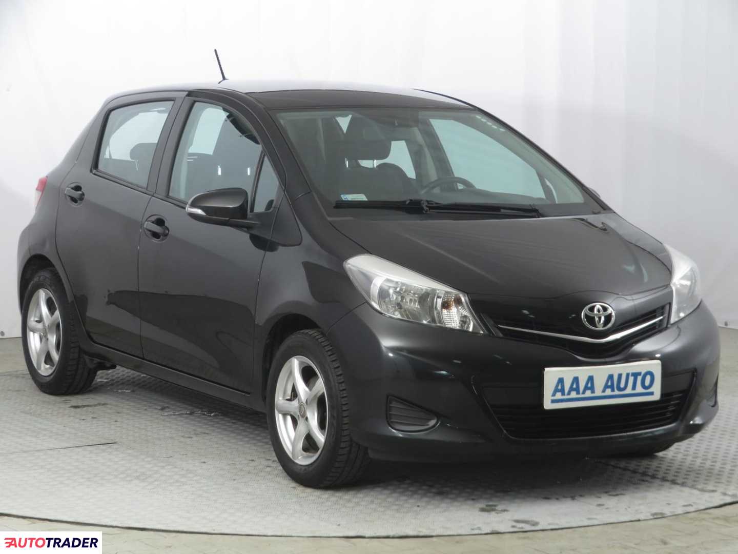 Toyota Yaris 2013 1.0 68 KM Toyota Yaris 2013 1.0 68 KM