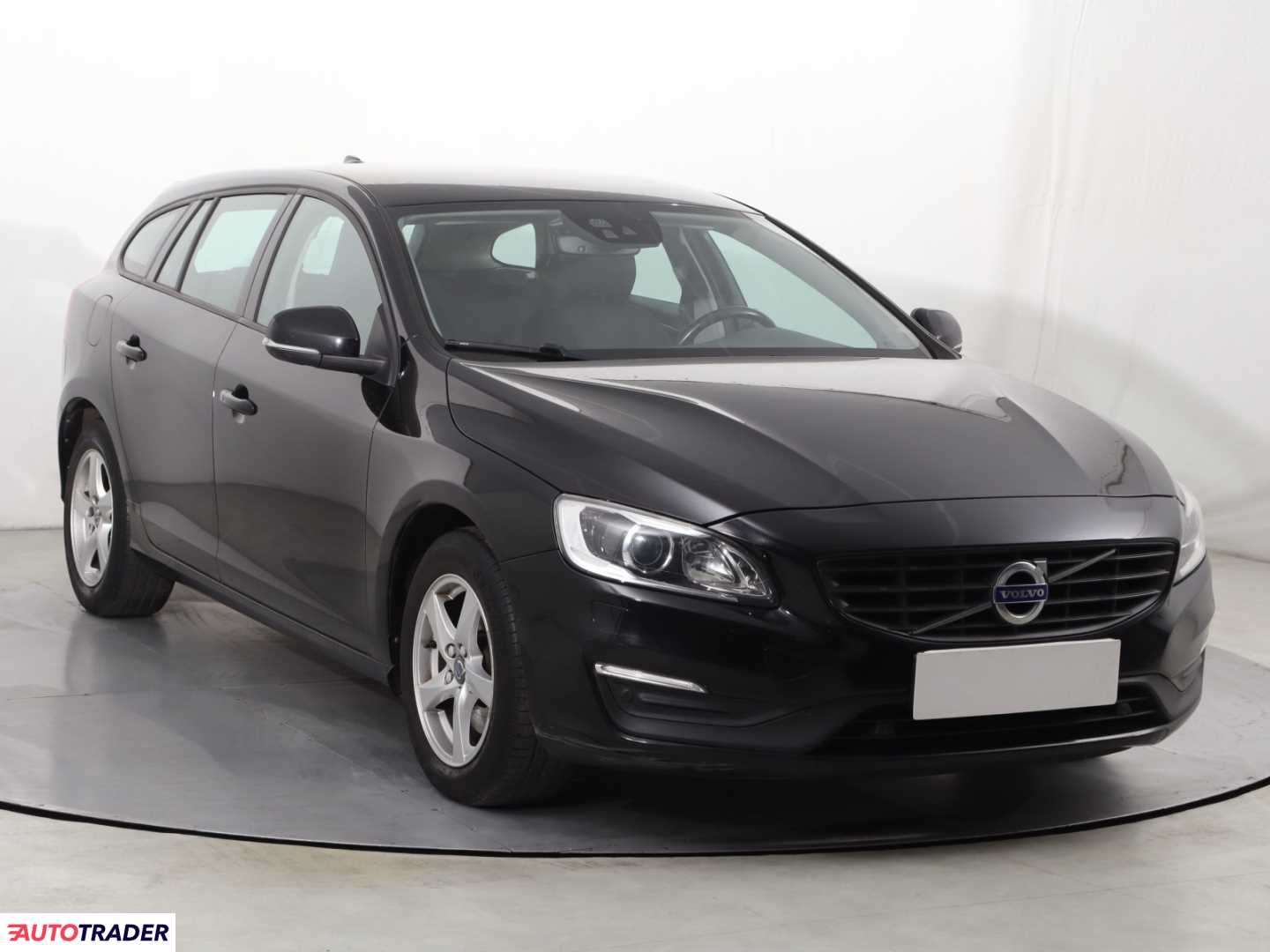 Volvo V60 2017 2.0 187 KM