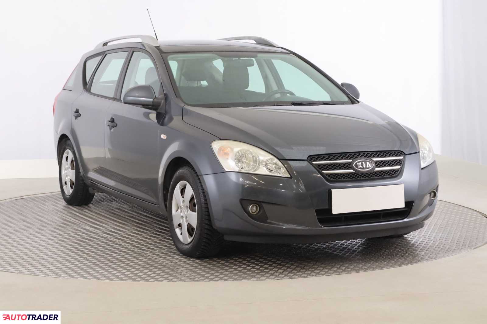 Kia Ceed 2008 1.6 124 KM