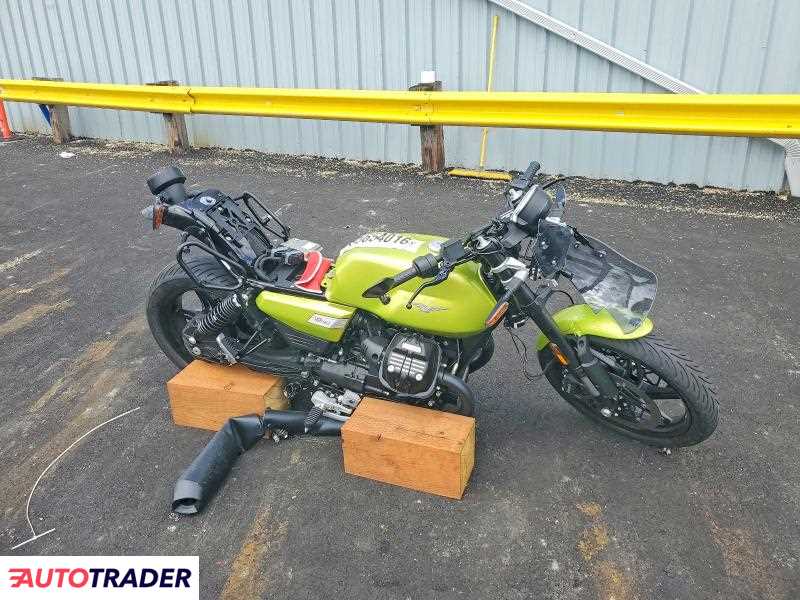 Moto Guzzi V7 2026