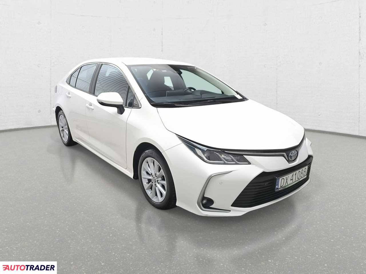 Toyota Corolla 2022 1.8 98 KM