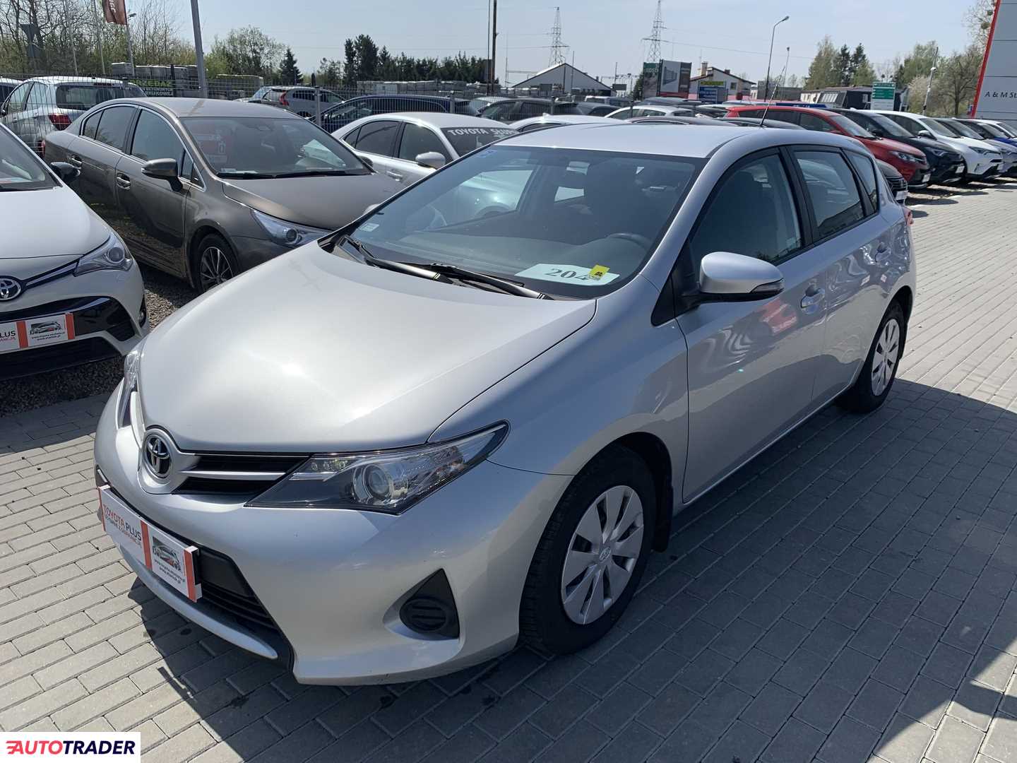 Toyota Auris 2014 1.3 99 KM Toyota Auris 2014 1.3 99 KM