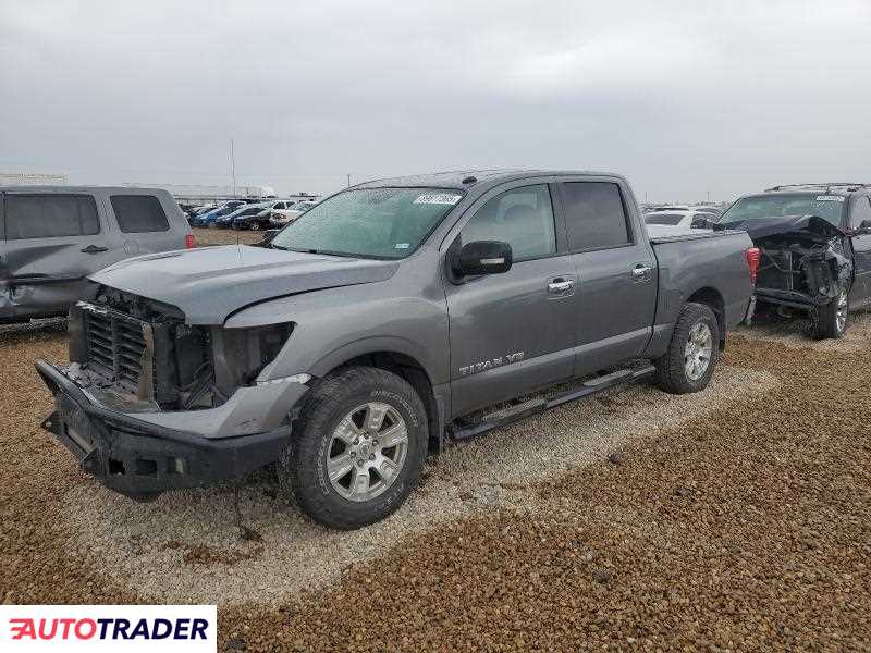 Nissan Titan 2019 5