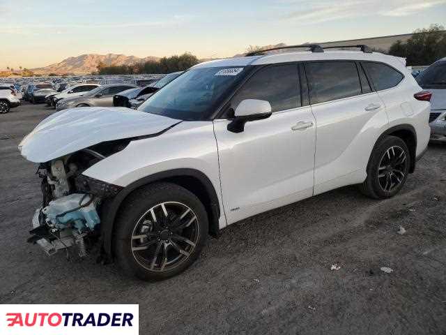 Toyota Highlander 2.0 hybrydowy 2022r. (LAS VEGAS)