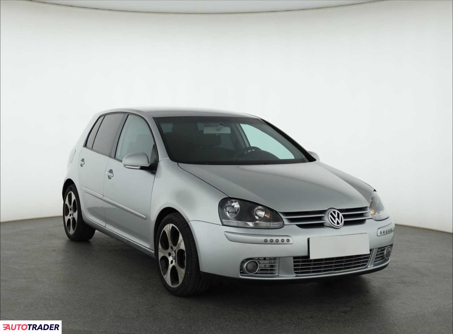 Volkswagen Golf 2004 2.0 138 KM