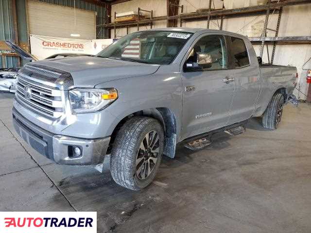 Toyota Tundra 2021 5