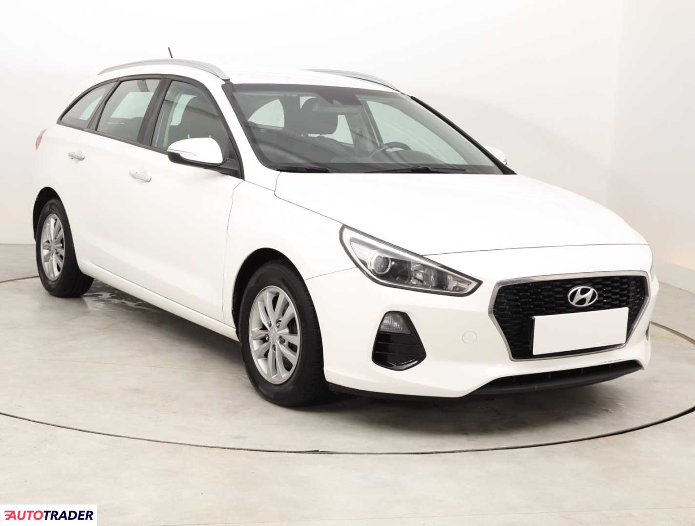 Hyundai i30 2018 1.6 108 KM