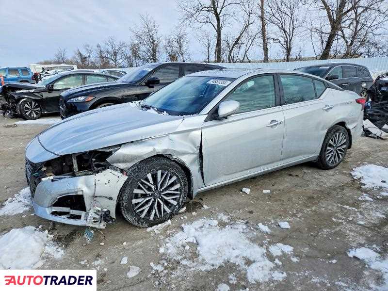 Nissan Altima 2024 2