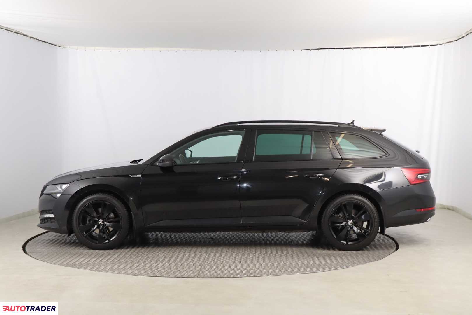 Skoda Superb 2019 1.4 214 KM