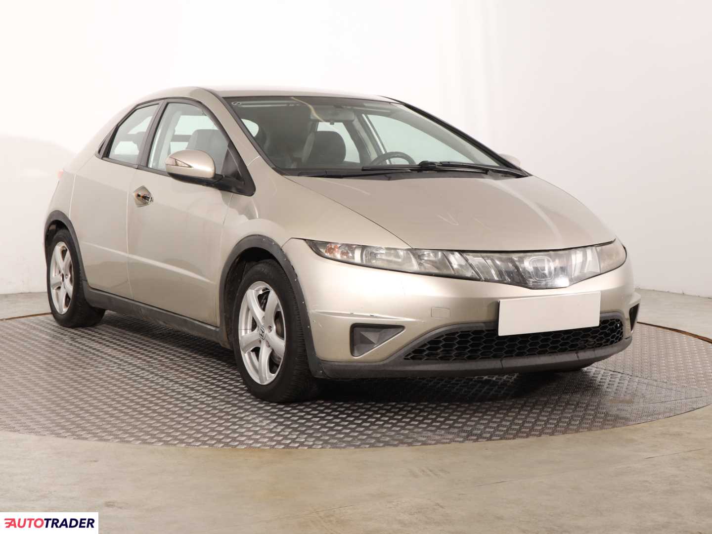 Honda Civic 2006 1.3 81 KM