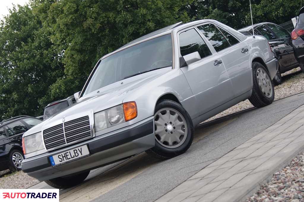 Mercedes 200 1992 2 118 KM