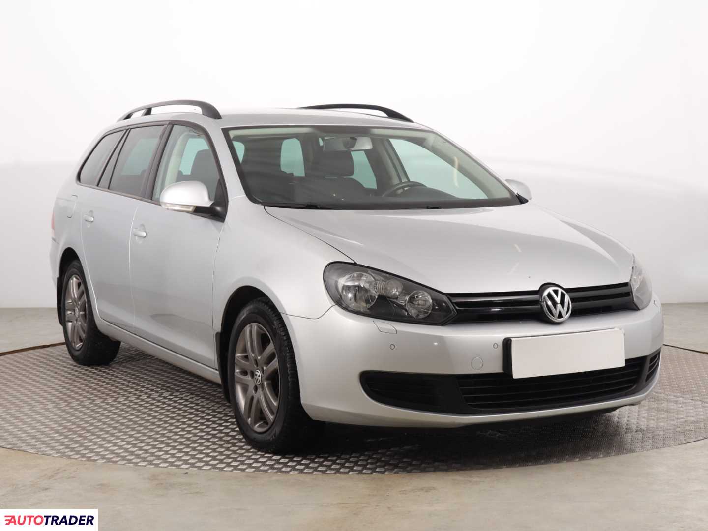 Volkswagen Golf 2011 1.6 88 KM