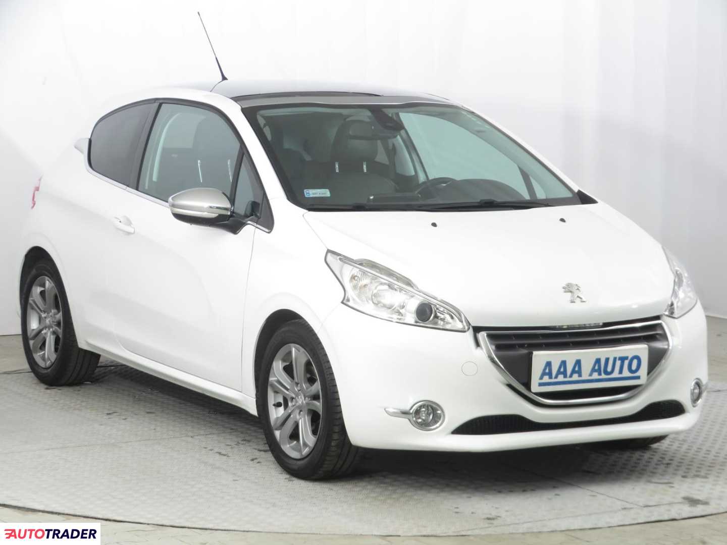 Peugeot 208 2013 1.6 118 KM Peugeot 208 2013 1.6 118 KM