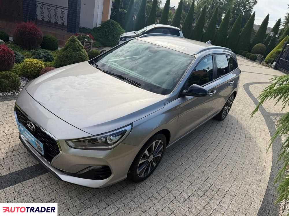 Hyundai i30 2020 1.6 115 KM