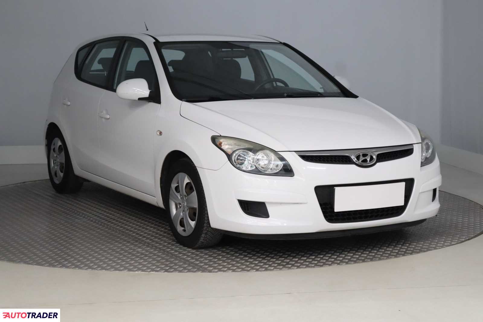 Hyundai i30 2009 1.4 107 KM
