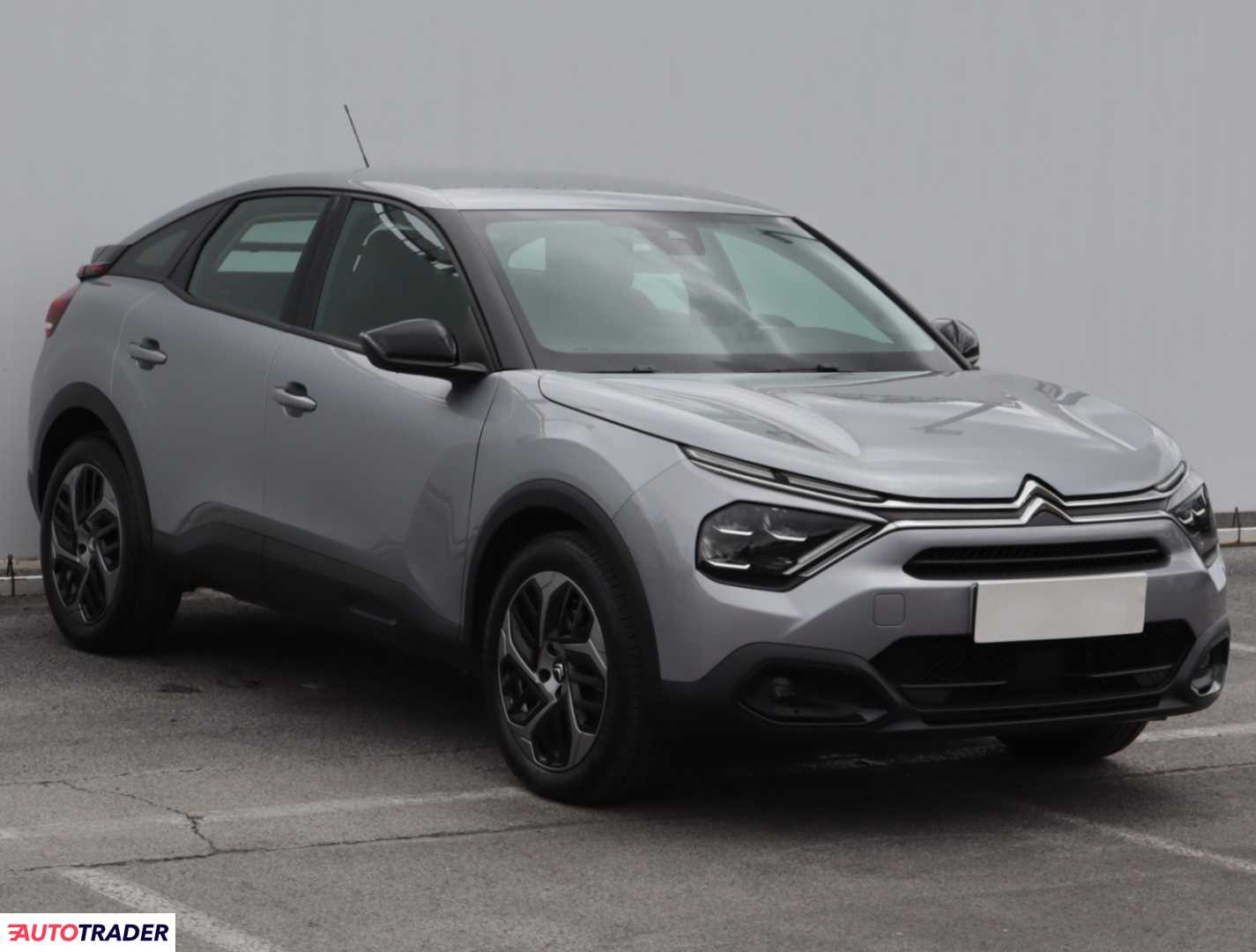 Citroen C4 2023 1.2 128 KM