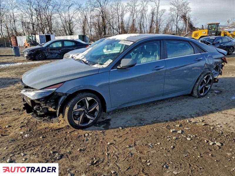 Hyundai Elantra 2022 1