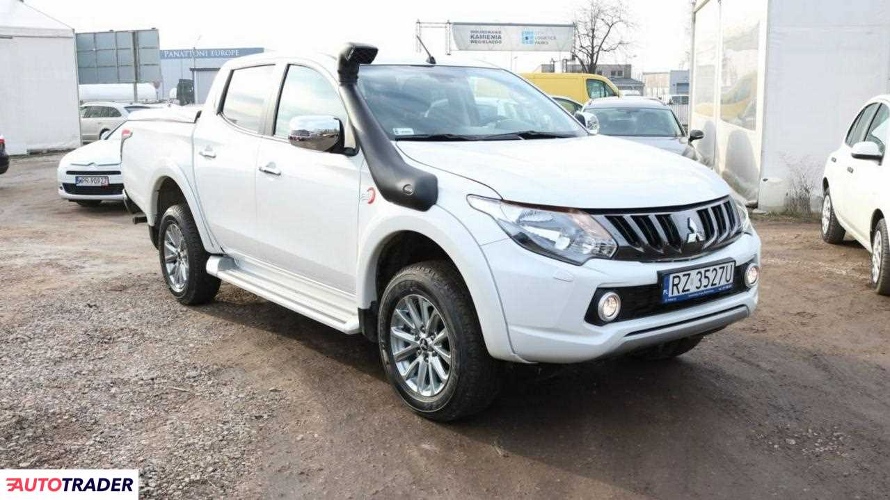 Mitsubishi L200 2017 2.4 181 KM Mitsubishi L200 2017 2.4 181 KM