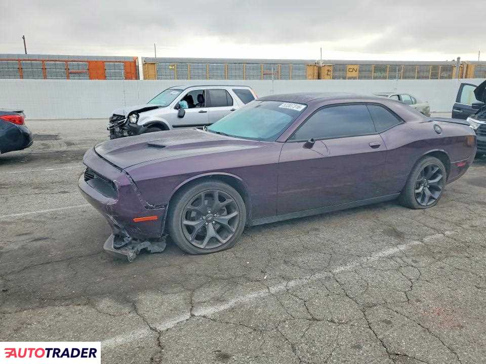 Dodge Challenger 2020 3