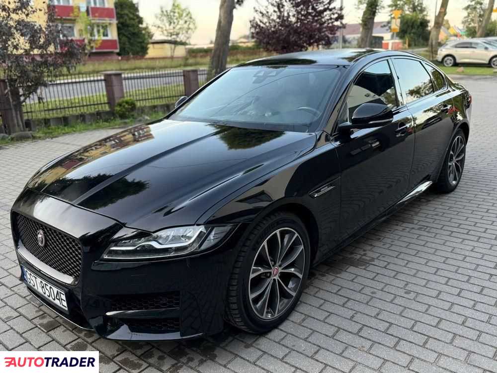 Jaguar XF 2018 2.0 181 KM Jaguar XF 2018 2.0 181 KM