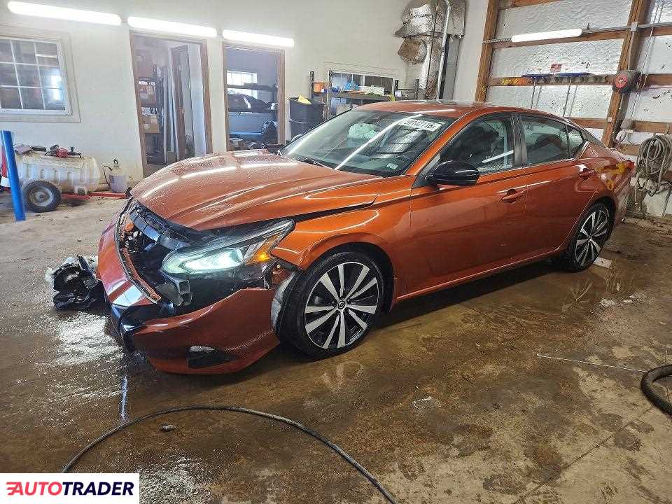 Nissan Altima 2021 2