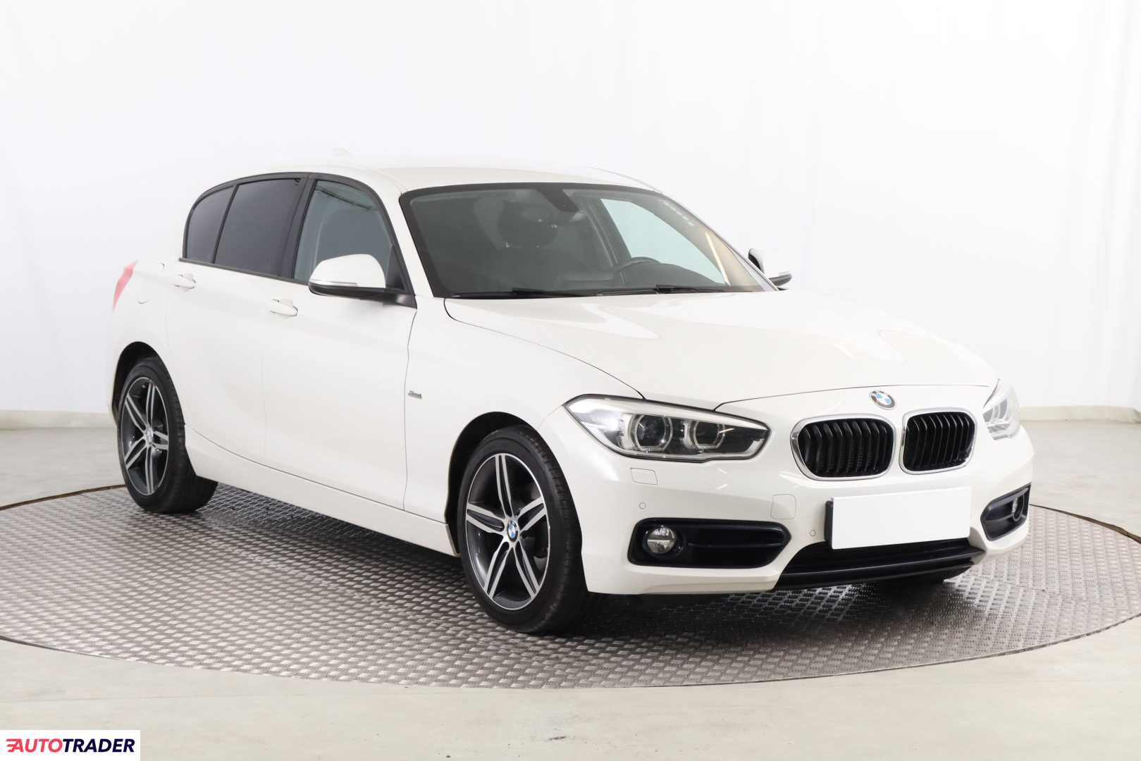 BMW 118 2017 1.5 134 KM BMW 118 2017 1.5 134 KM